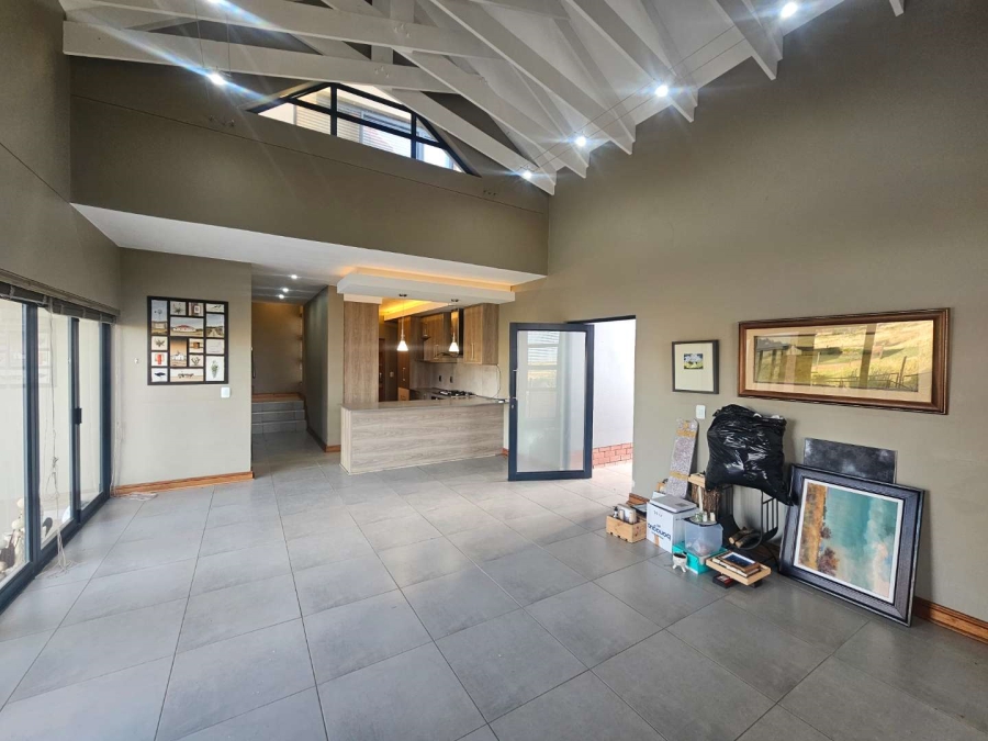 3 Bedroom Property for Sale in Wild Olive Estate Free State